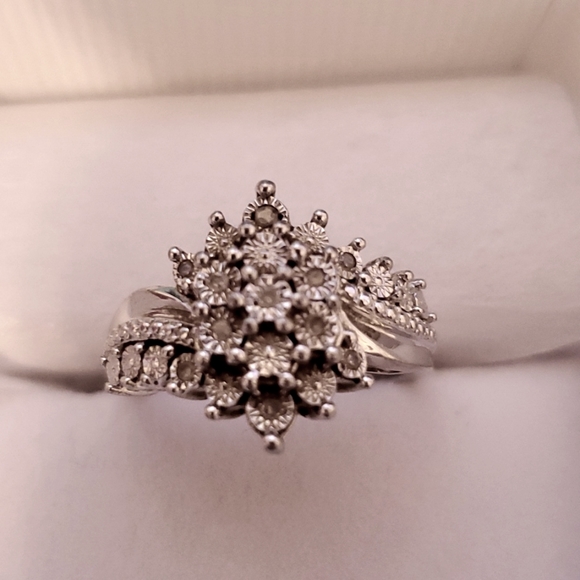 Jewelry - Vintage 1980 Sterling Silver/Diamond Ring